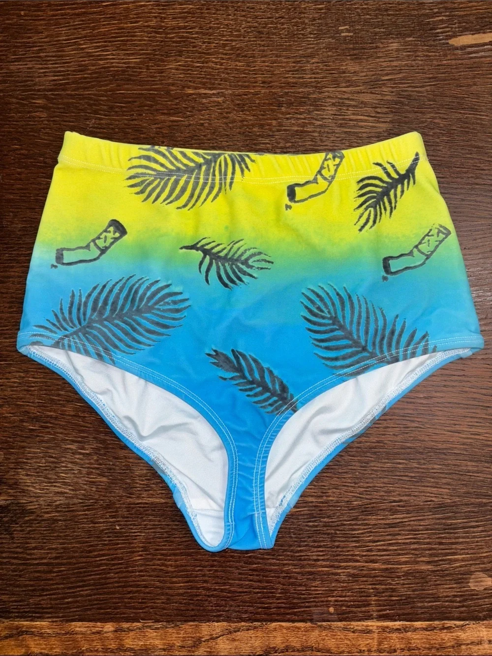 RARE Mowgli Surf + Tuesday Bassen Bikini Set 2016 Collab Limited Medium